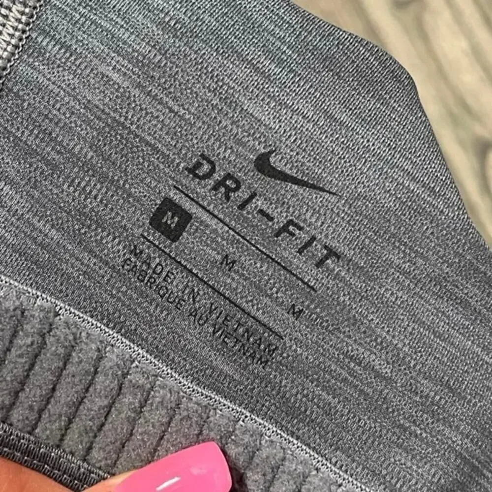 Nike Womens Dri-Fit Sports Bra Raceback Swoosh Logo Print Pullover Gray Size M